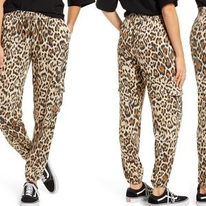 NWT leopard print cargo joggers!